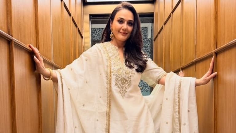 Preity Zinta Rents Luxurious Pali Hill Apartment For Rs 6 Lakh/Month After Selling Multiple Properties In Mumbai