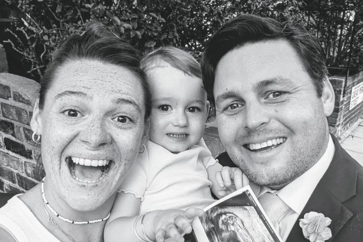 Joe Swash's EastEnders star sister Shana reveals she's pregnant with cute announcement — 1 of 4