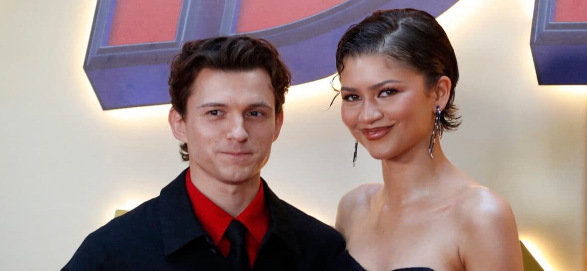 Source Reveals The Exact Moment Zendaya Fell For Tom Holland