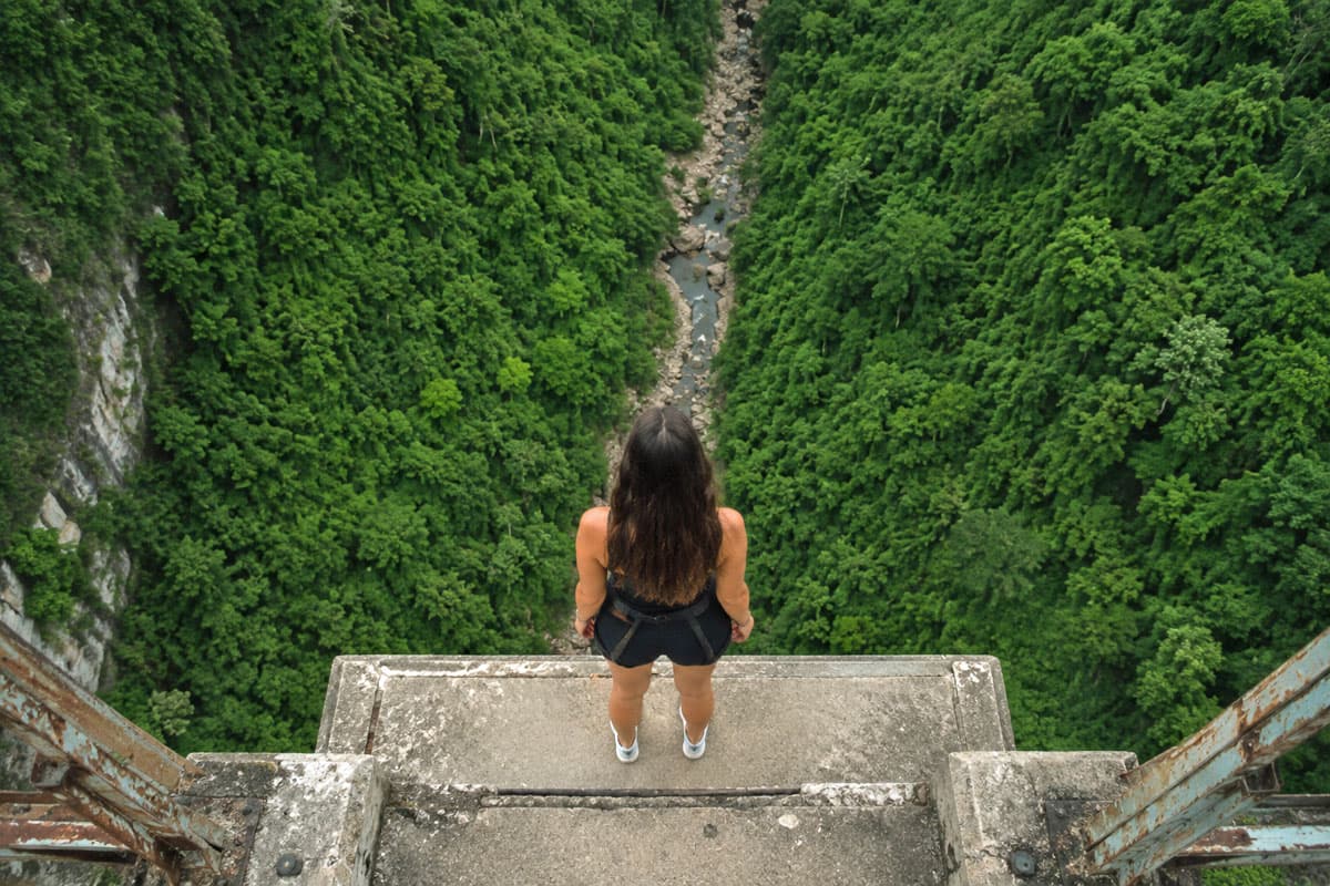 Brazil Bungee Jump Tragedy: Woman Fatally Thrown Without Rope DIDN'T Die On Impact, Off-Duty Nurse Who Tried To Save Her Reveals