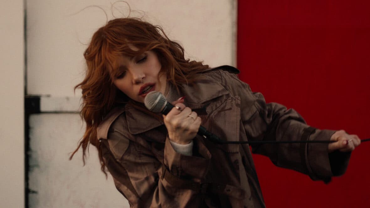 ‘On Wires’ Lyrics: Carly Rae Jepsen Drops Lead Single from New Album – Listen Now!
