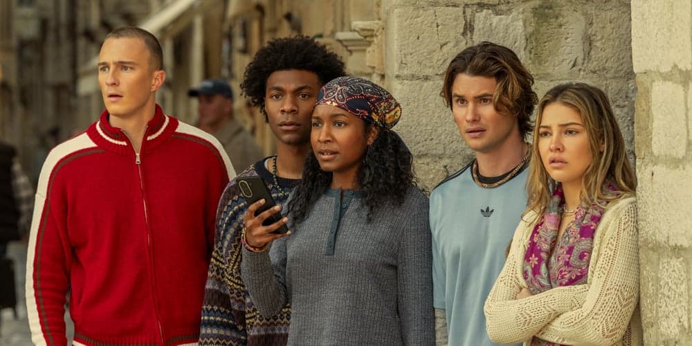 ‘Outer Banks’ Season 5 Premiere Date, Teaser Trailer & First Look Images Released!
